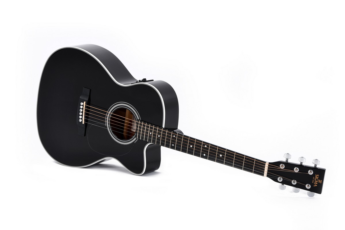 Электроакустическая гитара Sigma 000MC-1E-BK