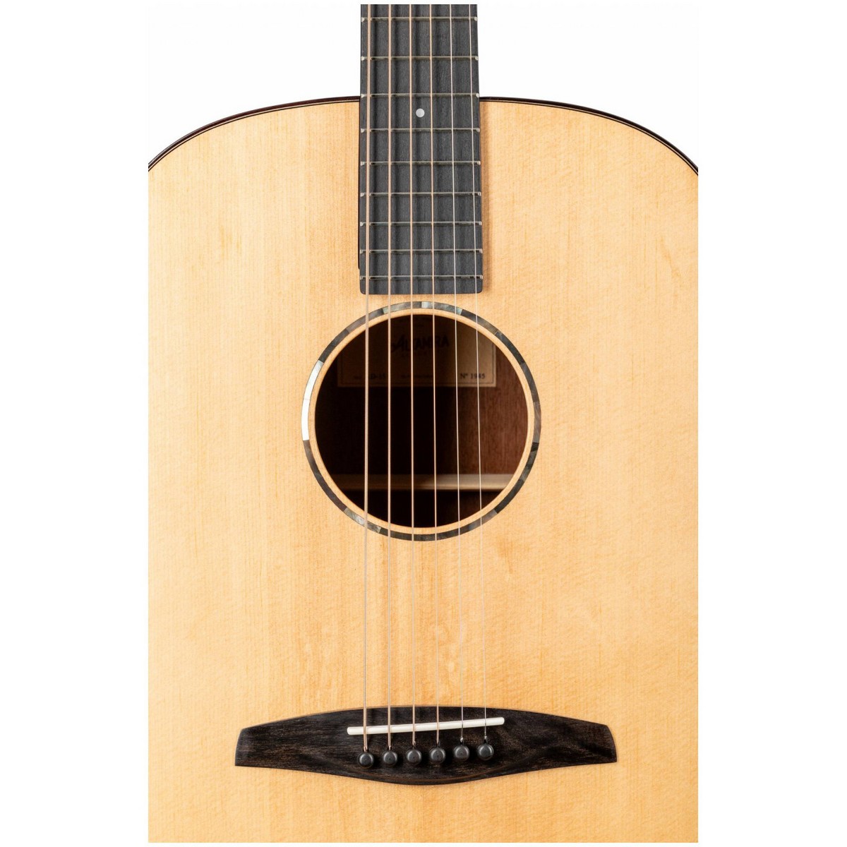 Акустическая гитара ALTAMIRA AD-15