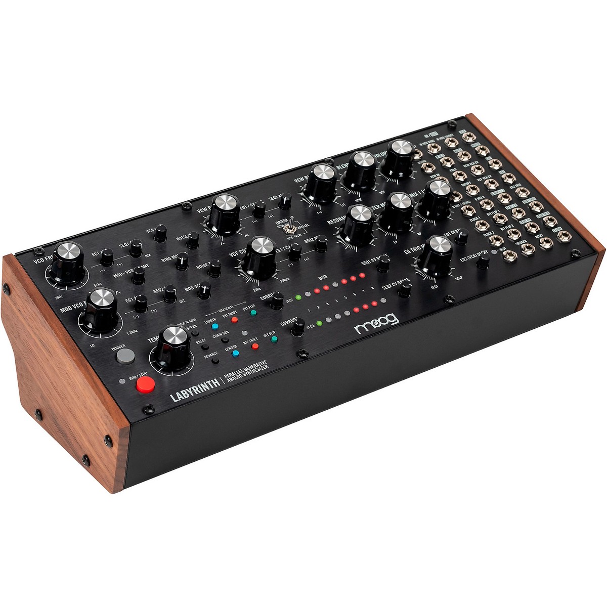 Синтезатор Moog Labyrinth