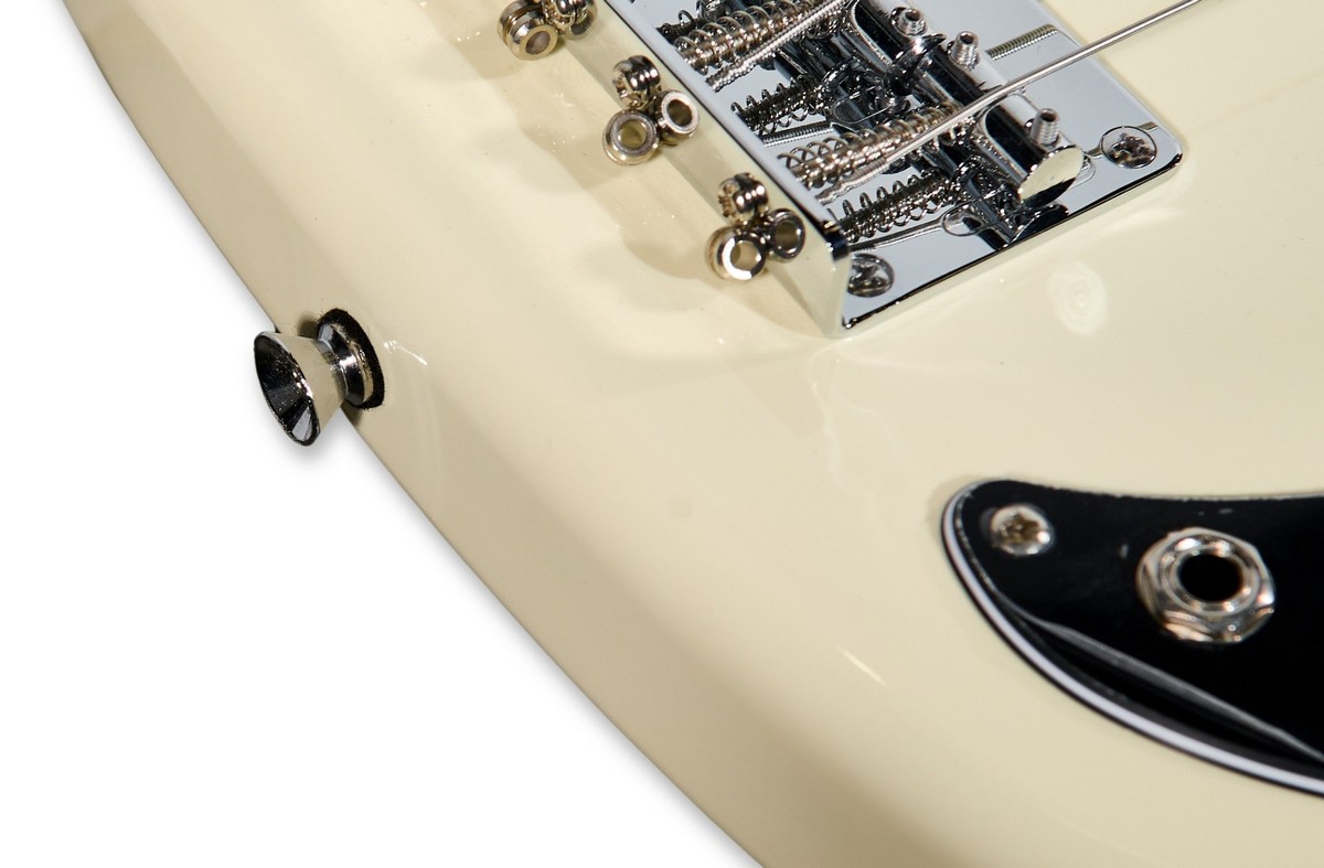 Бас-гитара Bosstone SEG B-PR 4 WH