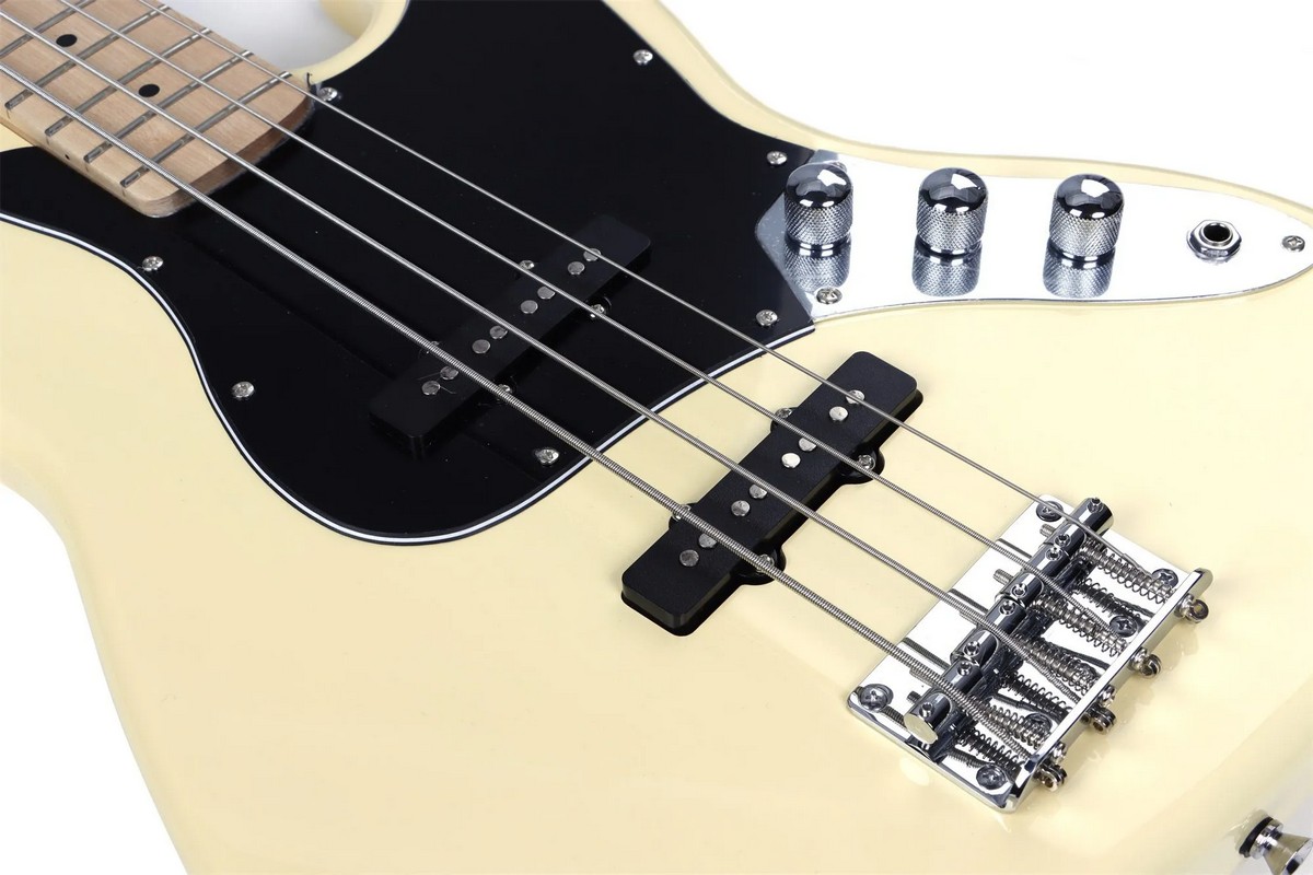 Бас-гитара Smiger JB-01-LYL