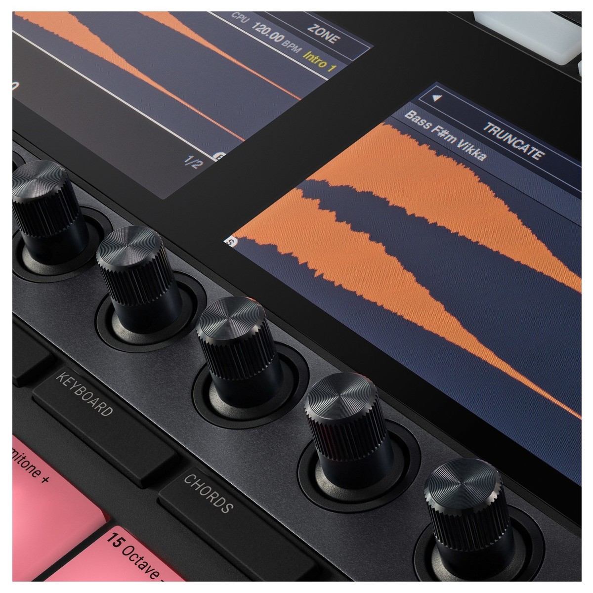 DJ контроллер Native Instruments Maschine plus