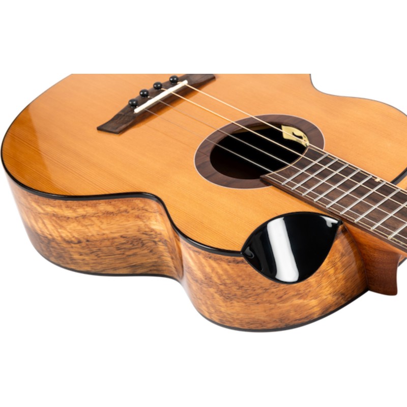 Электро-укулеле FLIGHT Lily Baritone EQ-A