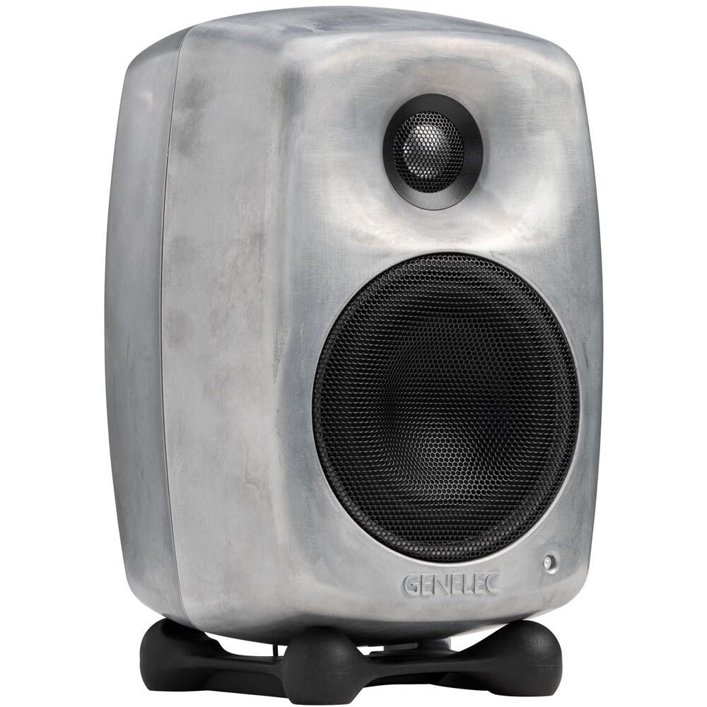 Студийный монитор GENELEC 8020DRwM