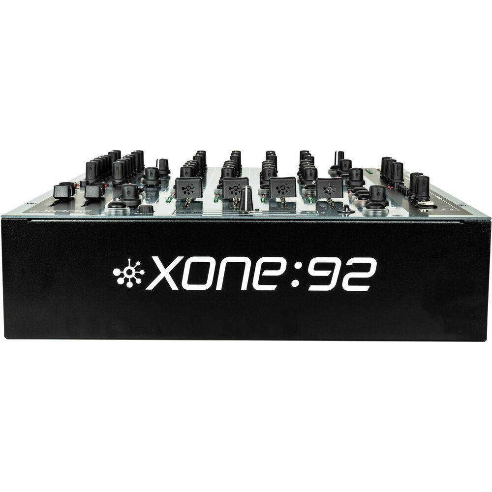 DJ-микшер Allen&Heath XONE:92 MK2