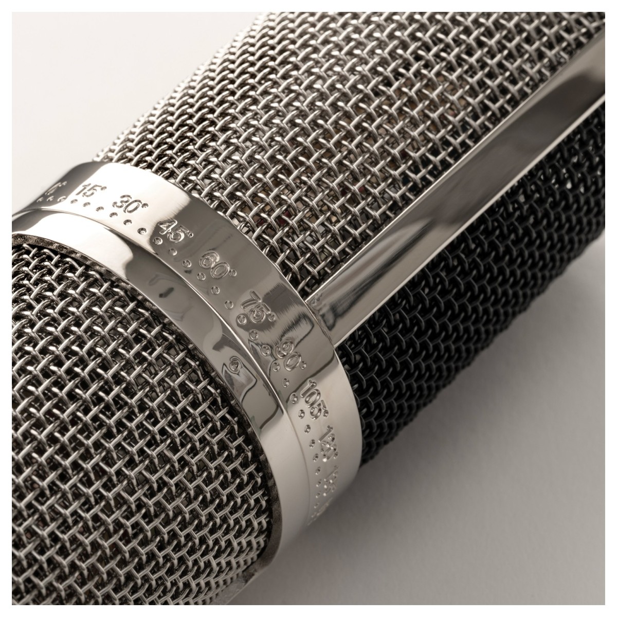 Ламповый микрофон Warm Audio WA-CX24